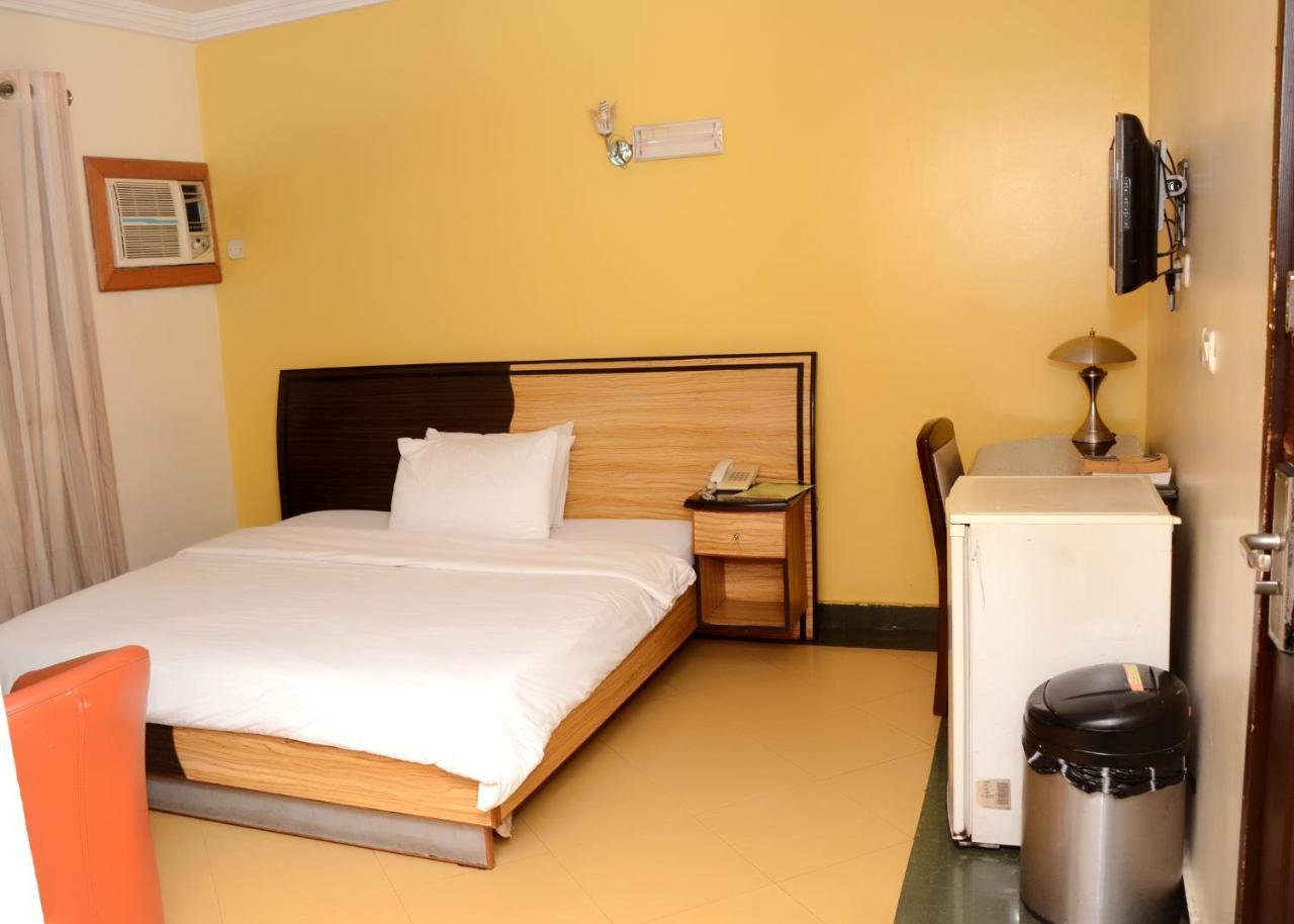 Terrace Green Hotels & Suite 拉各斯 外观 照片